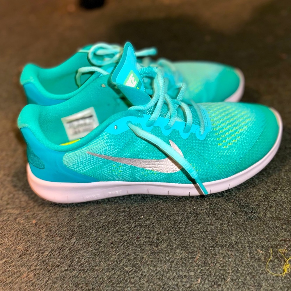 Nike shoes